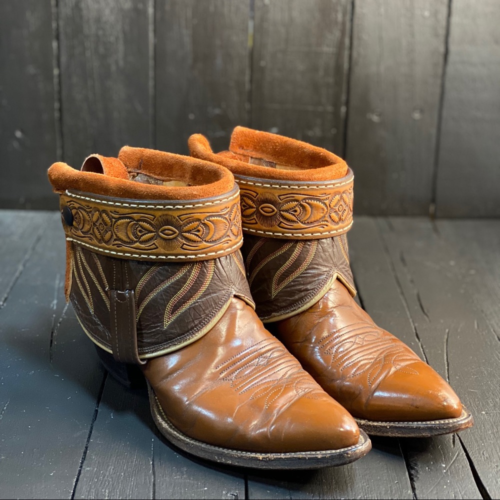 Size 9.5, Upcycled Nocona Boots, FauxyFurr Boho